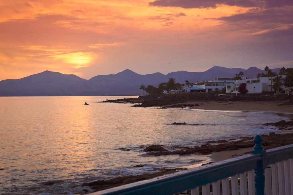 Apartamentos Cabrera Puerto del Carmen  Dış mekan fotoğraf
